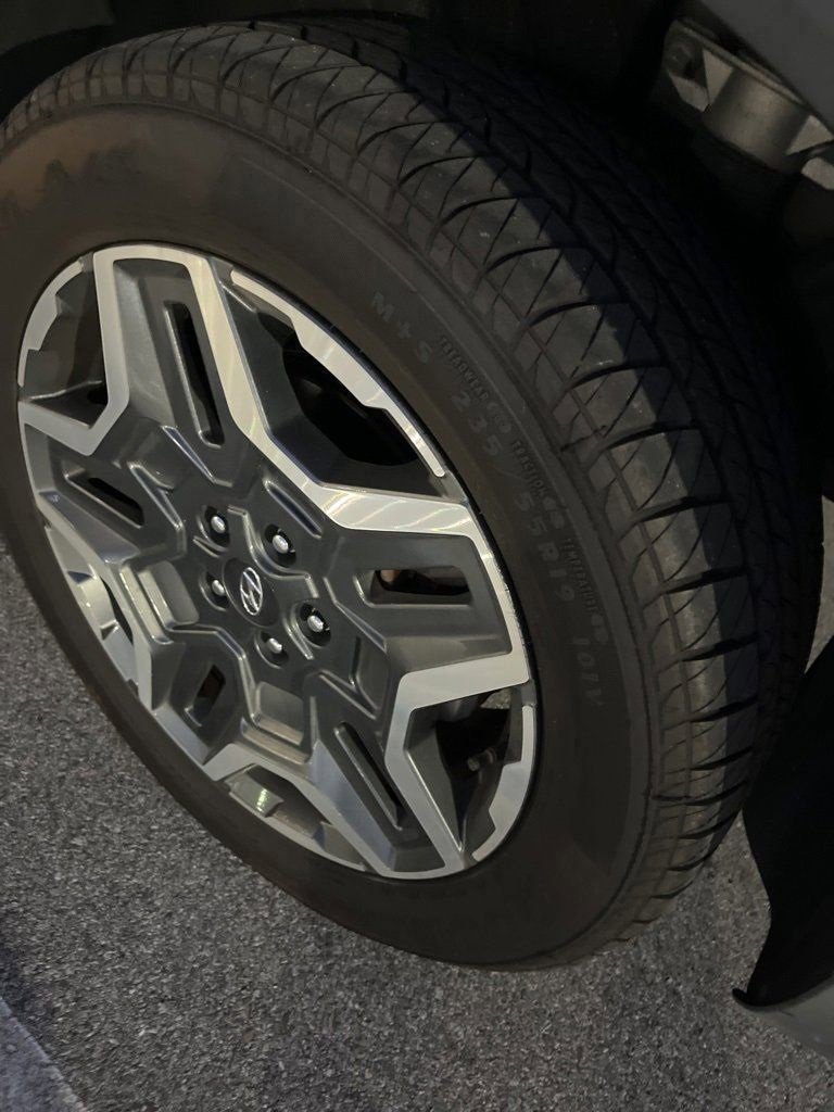 Certified 2022 Hyundai Santa Fe Limited w/ Cargo Package image 3