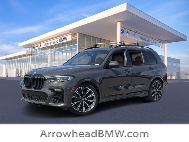 Used 2022 BMW X7 M50i image 1