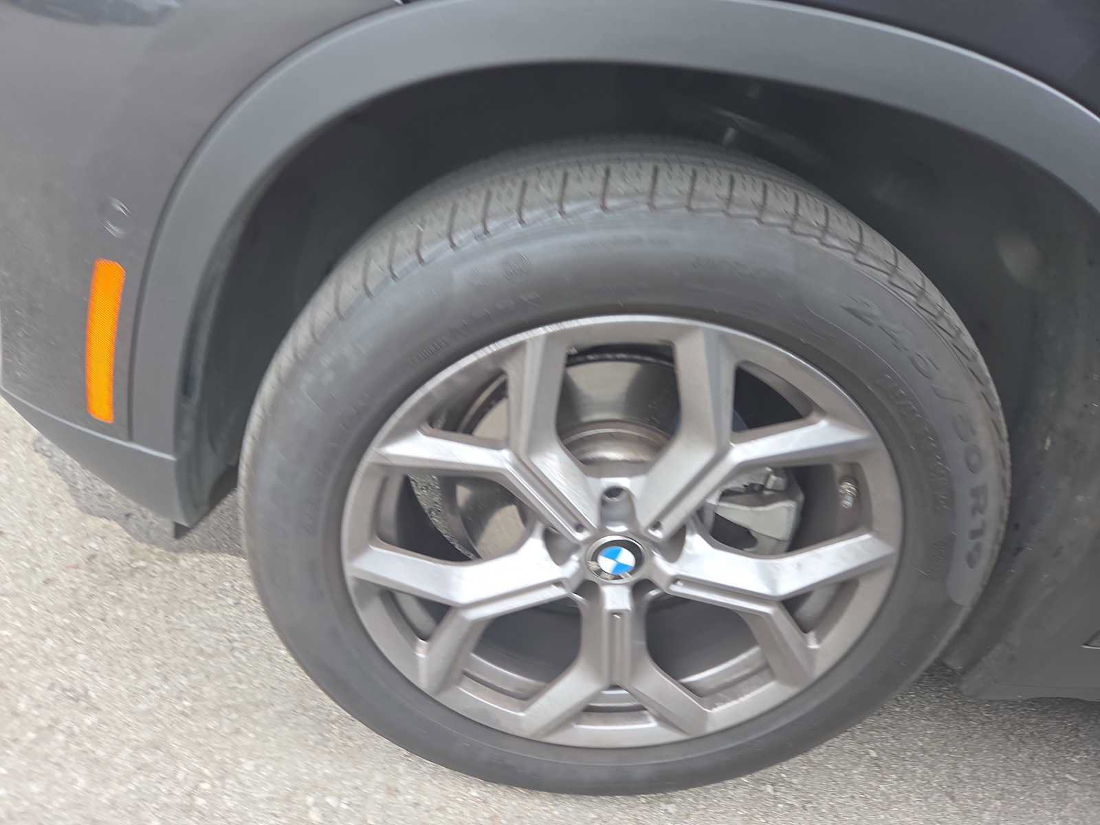 Used 2024 BMW X3 xDrive30i w/ Premium Package AWD/4WD image 9