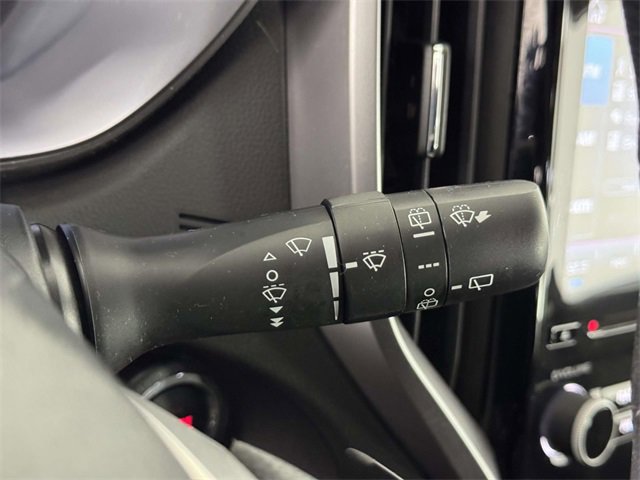 Used 2021 Subaru Ascent Limited image 24