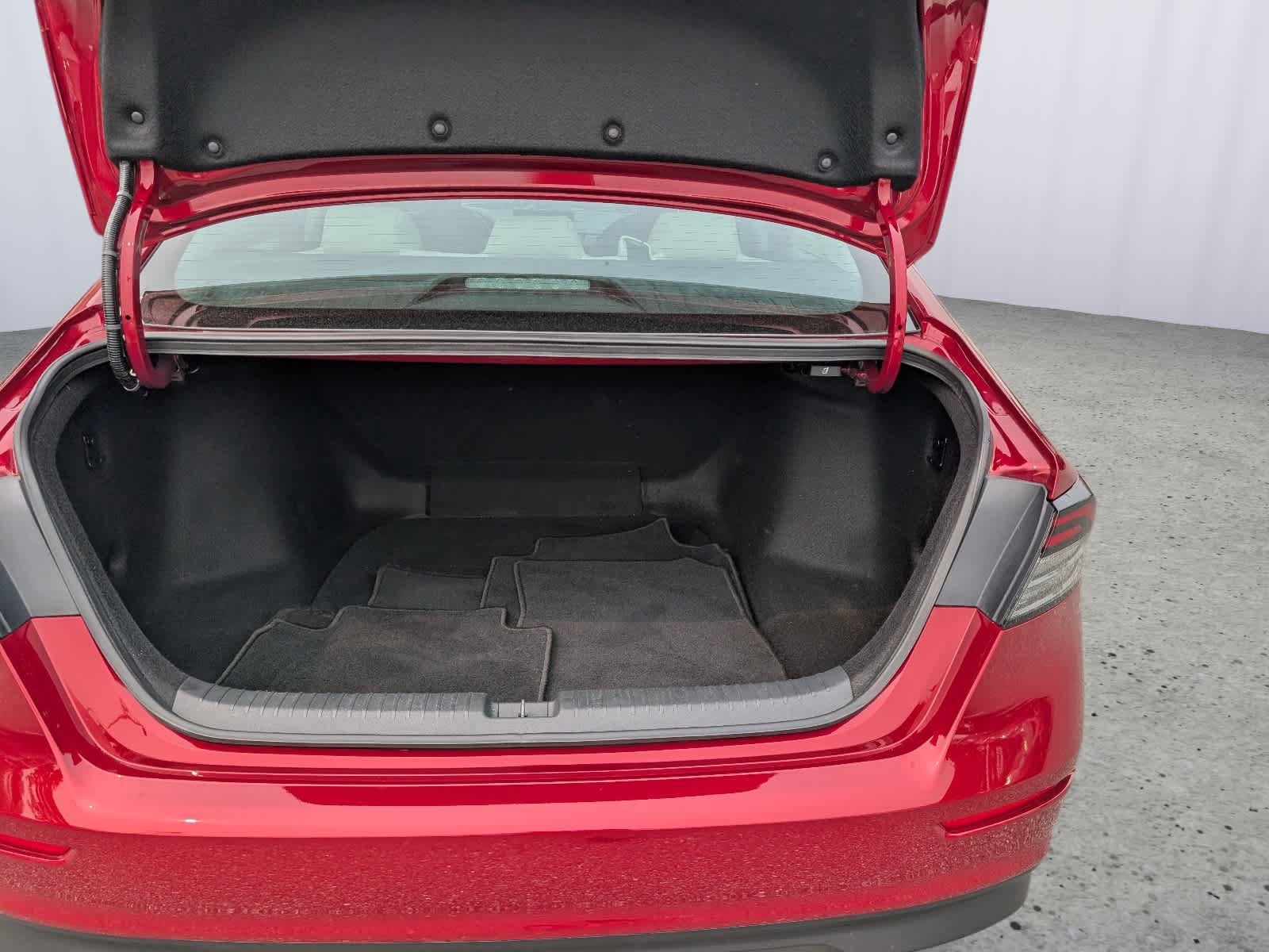 Used 2024 Honda Accord LX image 12