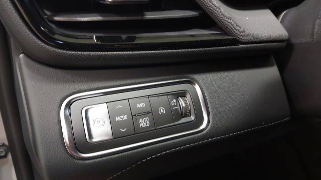 New 2026 Buick Enclave Sport Touring w/ Power Package AWD/4WD image 31