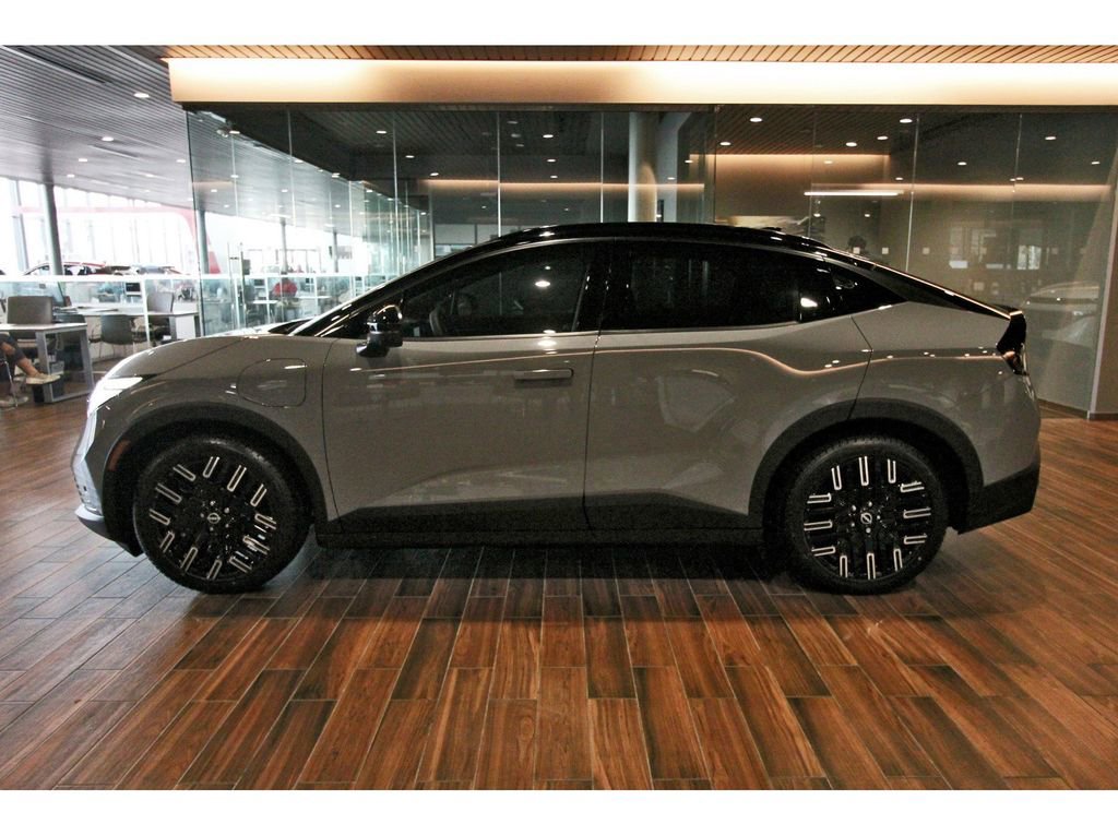 New 2026 Nissan Leaf Platinum+ w/ Cargo Package (Platinum+) image 5