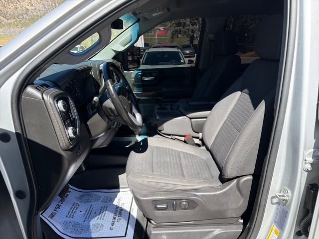 Used 2023 GMC Sierra 3500 SLE w/ SLE Value Package image 9