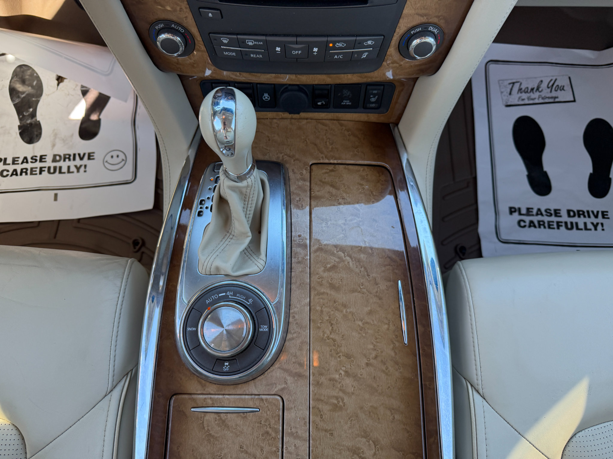 Used 2013 INFINITI QX56 4WD w/ Theater Pkg image 29