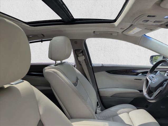 Used 2013 Cadillac XTS Platinum FWD image 23