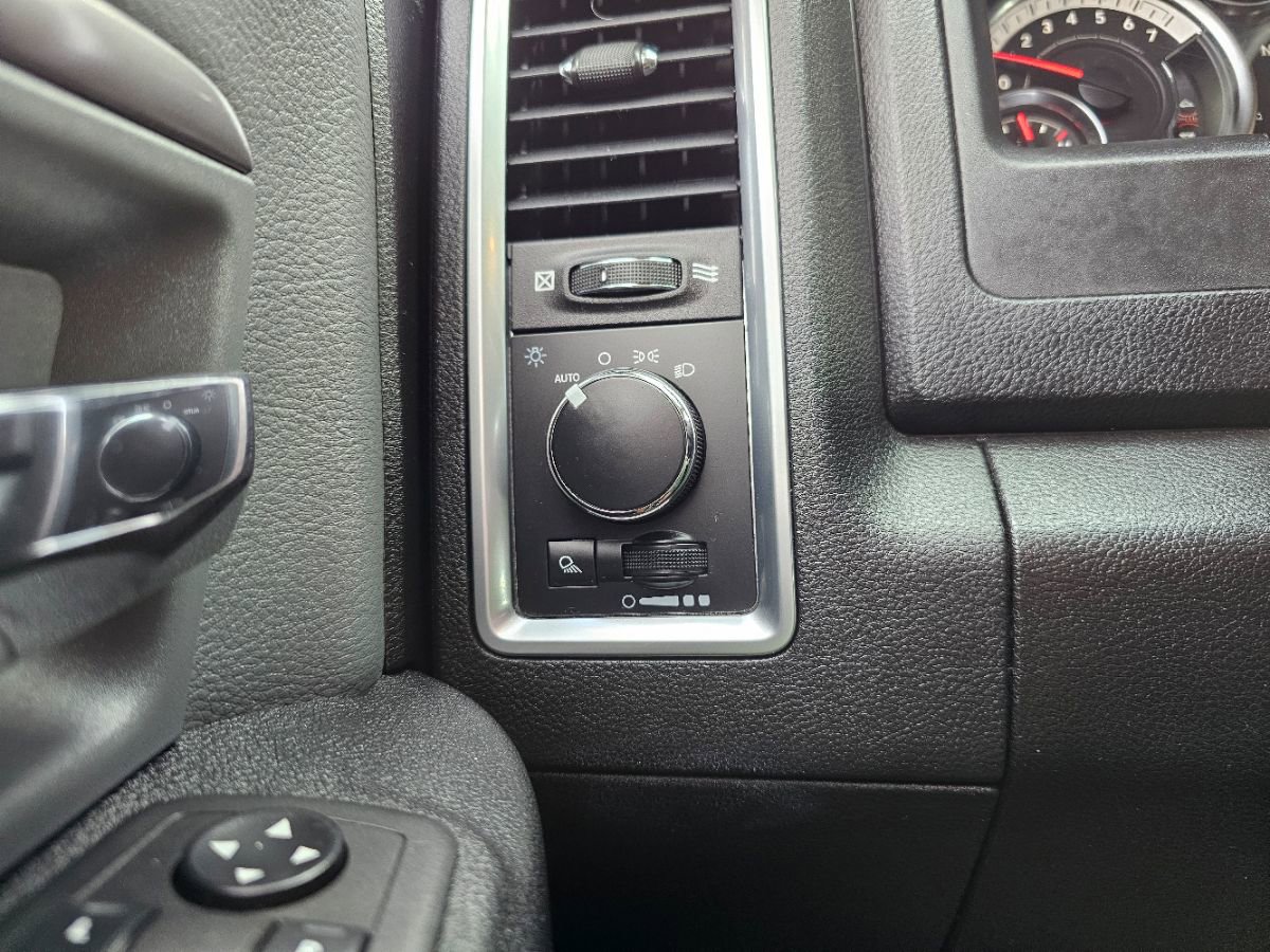 Used 2023 RAM 1500 Classic SLT w/ Trailer & Traction Group image 29