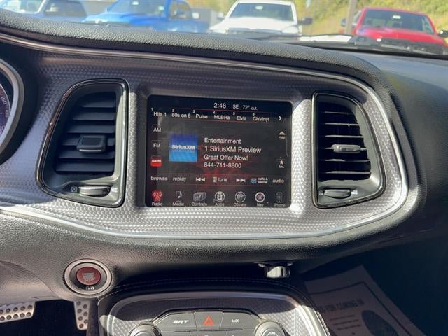 Used 2016 Dodge Challenger SRT Hellcat RWD image 19