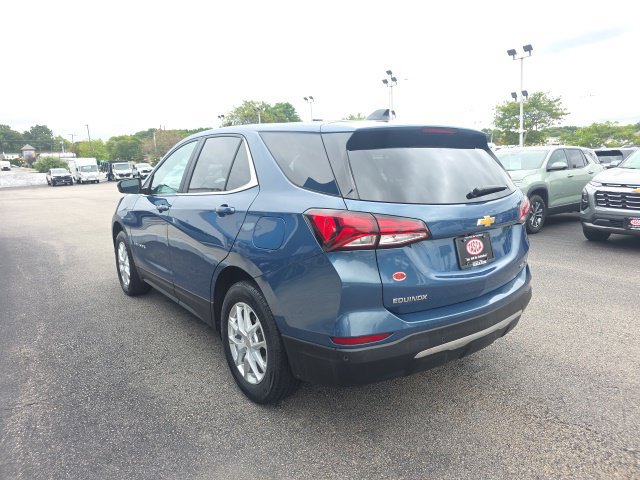 Used 2024 Chevrolet Equinox LT AWD/4WD image 4
