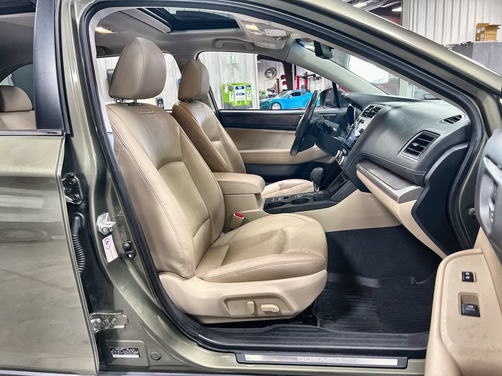 Used 2019 Subaru Outback 2.5i Limited w/ Protection Package #1 AWD/4WD image 28
