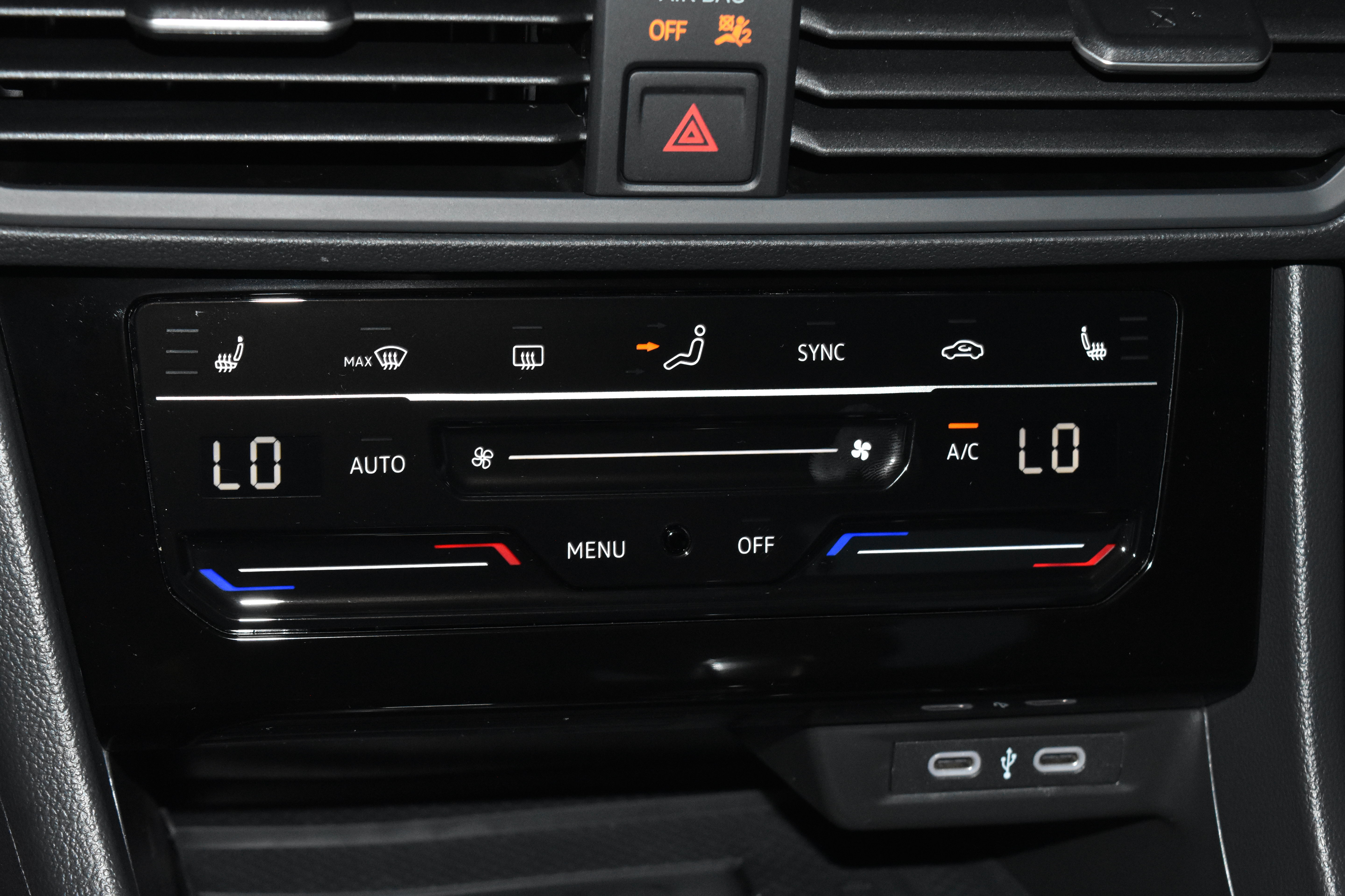 New 2026 Volkswagen Jetta SE FWD image 11