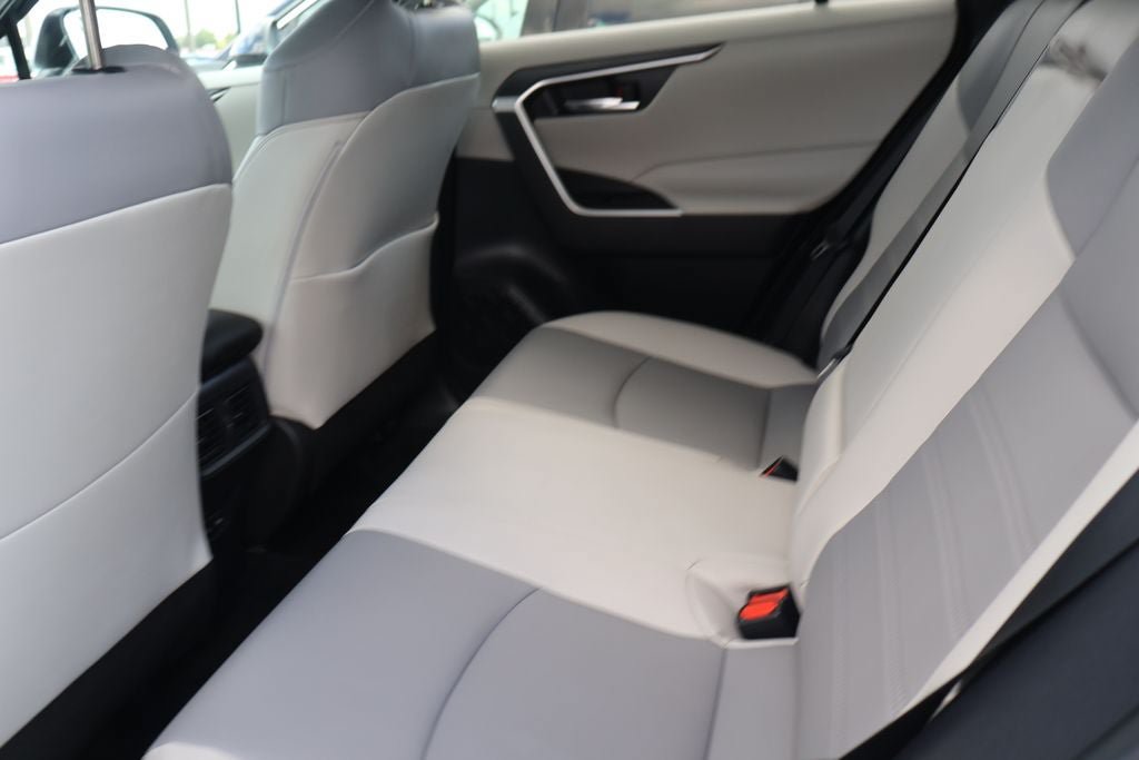Used 2024 Toyota RAV4 XLE Premium FWD image 15