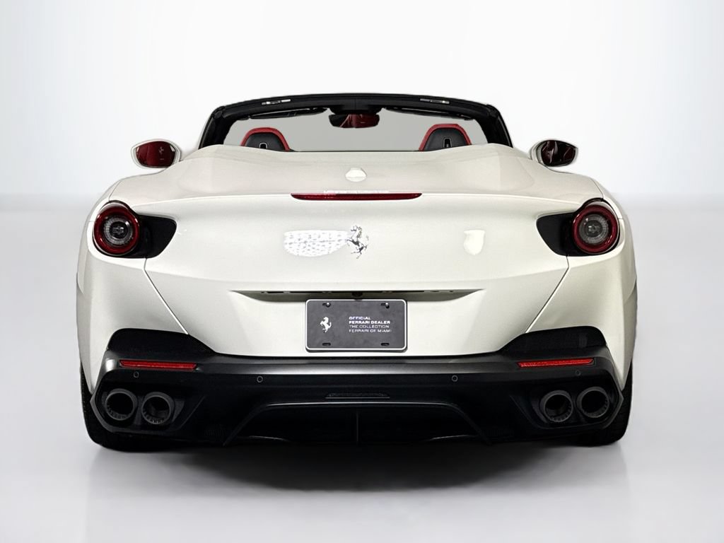 Used 2020 Ferrari Portofino RWD image 27