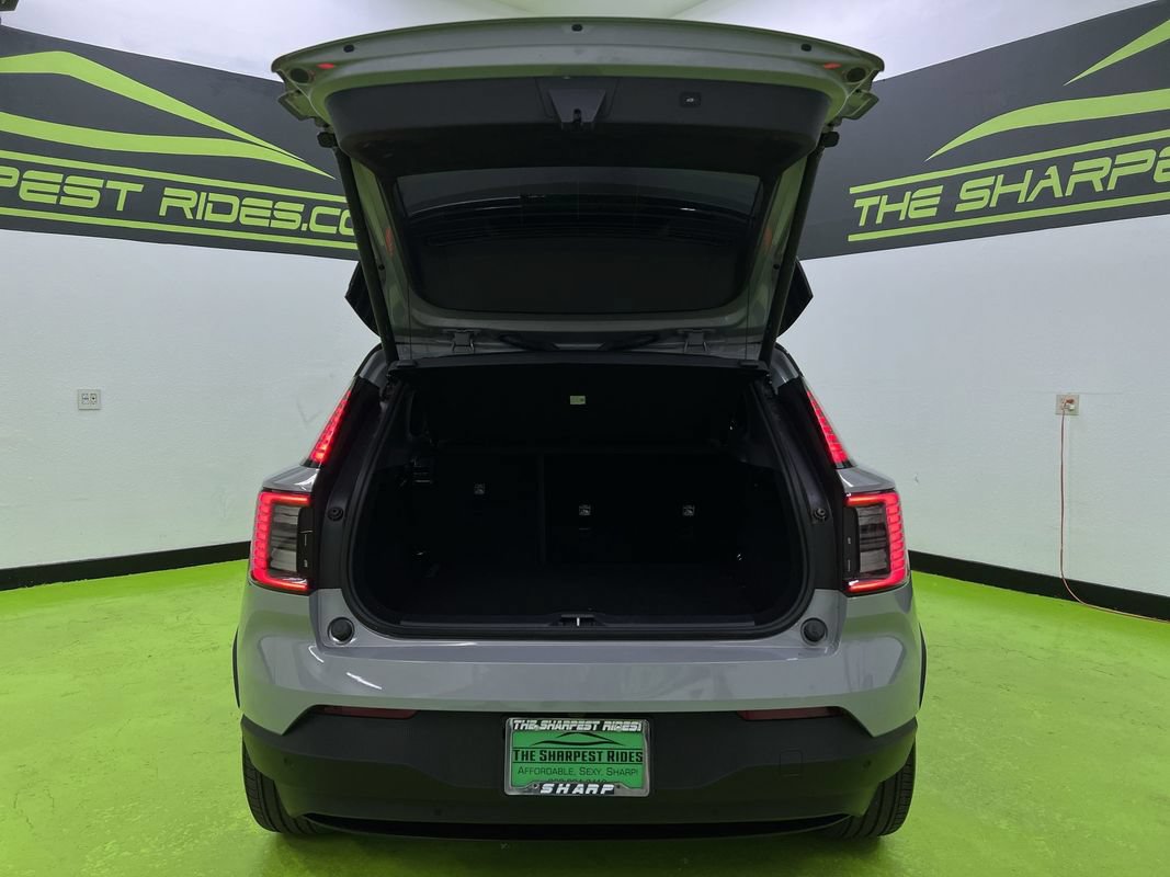 Used 2025 Volvo EX30 Ultra AWD/4WD image 9