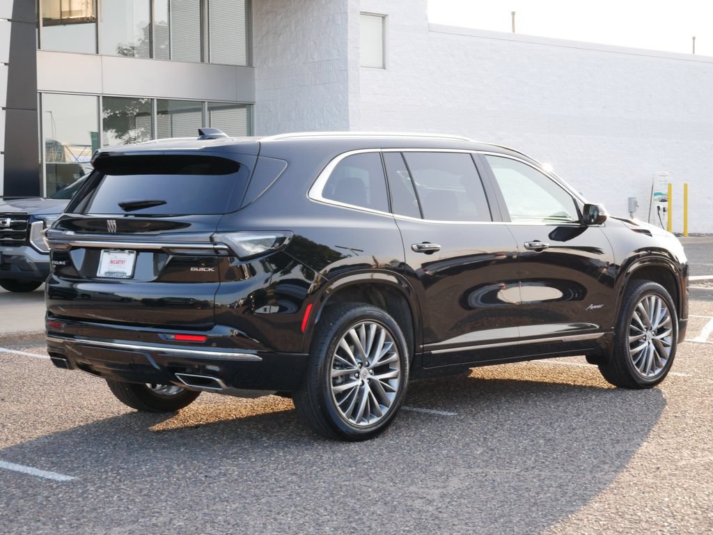 Used 2025 Buick Enclave Avenir w/ Trailering Package, 5000 lbs. AWD/4WD image 3