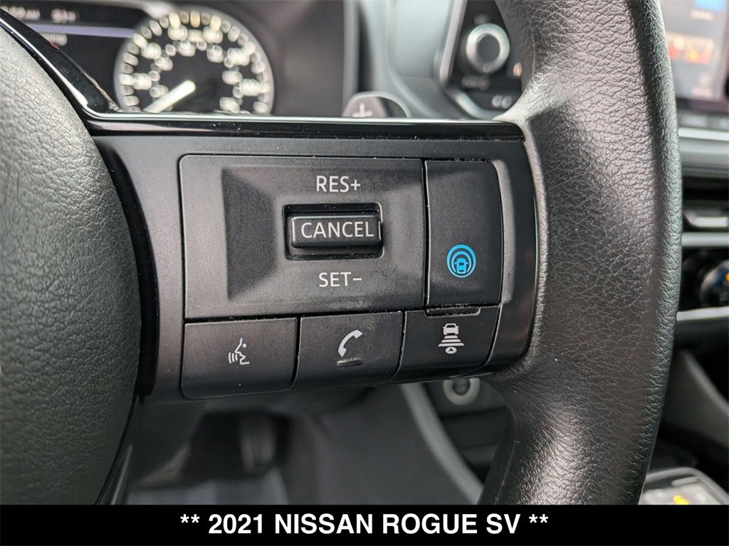 Used 2021 Nissan Rogue SV image 9