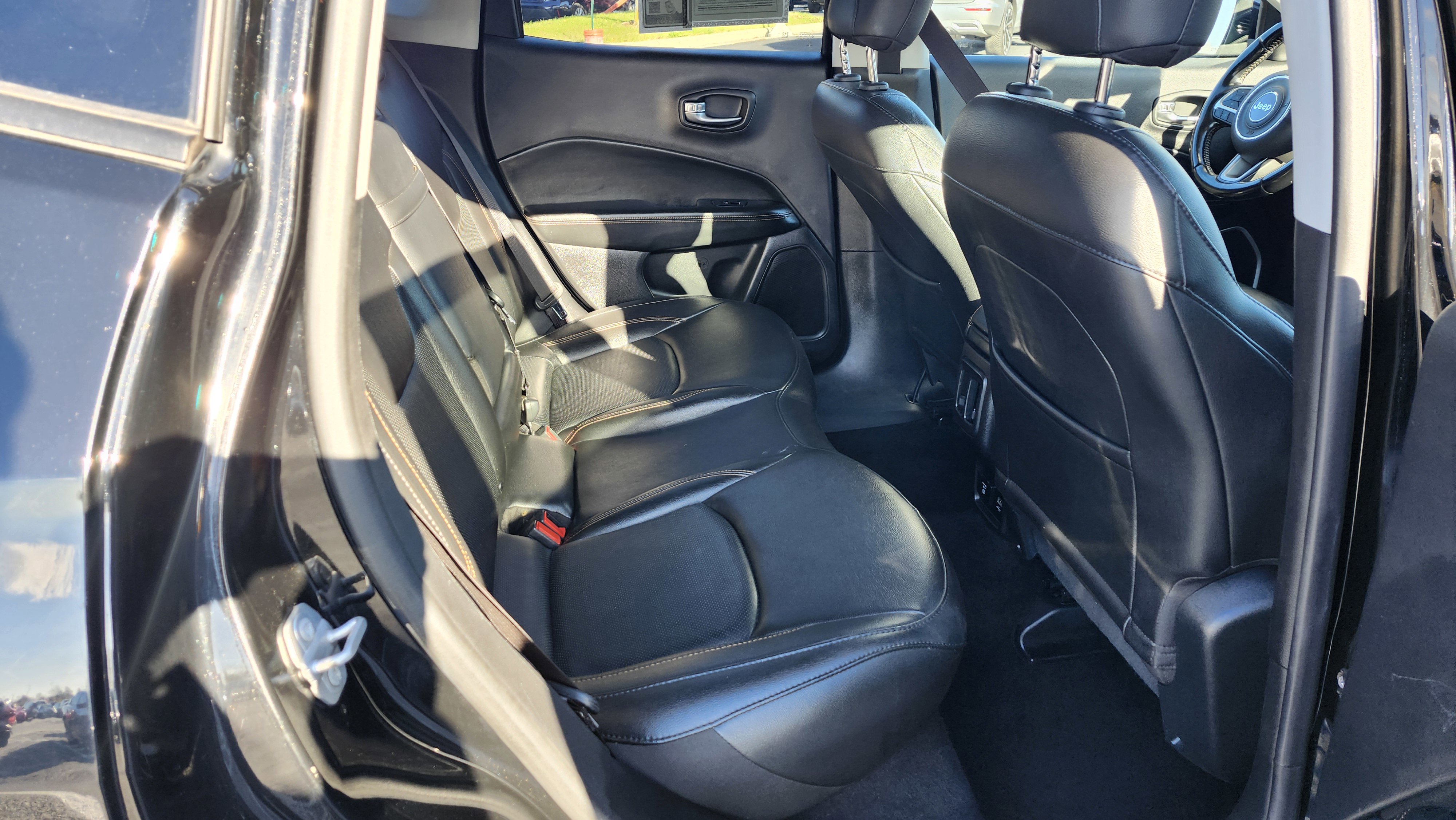 Used 2020 Jeep Compass Limited image 16