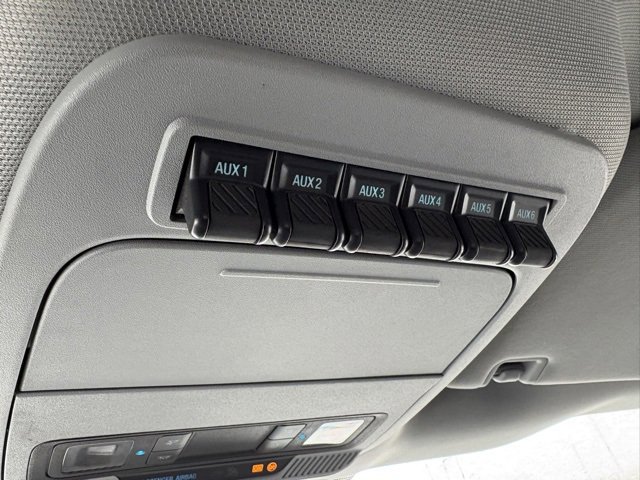 Used 2024 Ford F350 XLT w/ Snow Plow Prep Package image 27