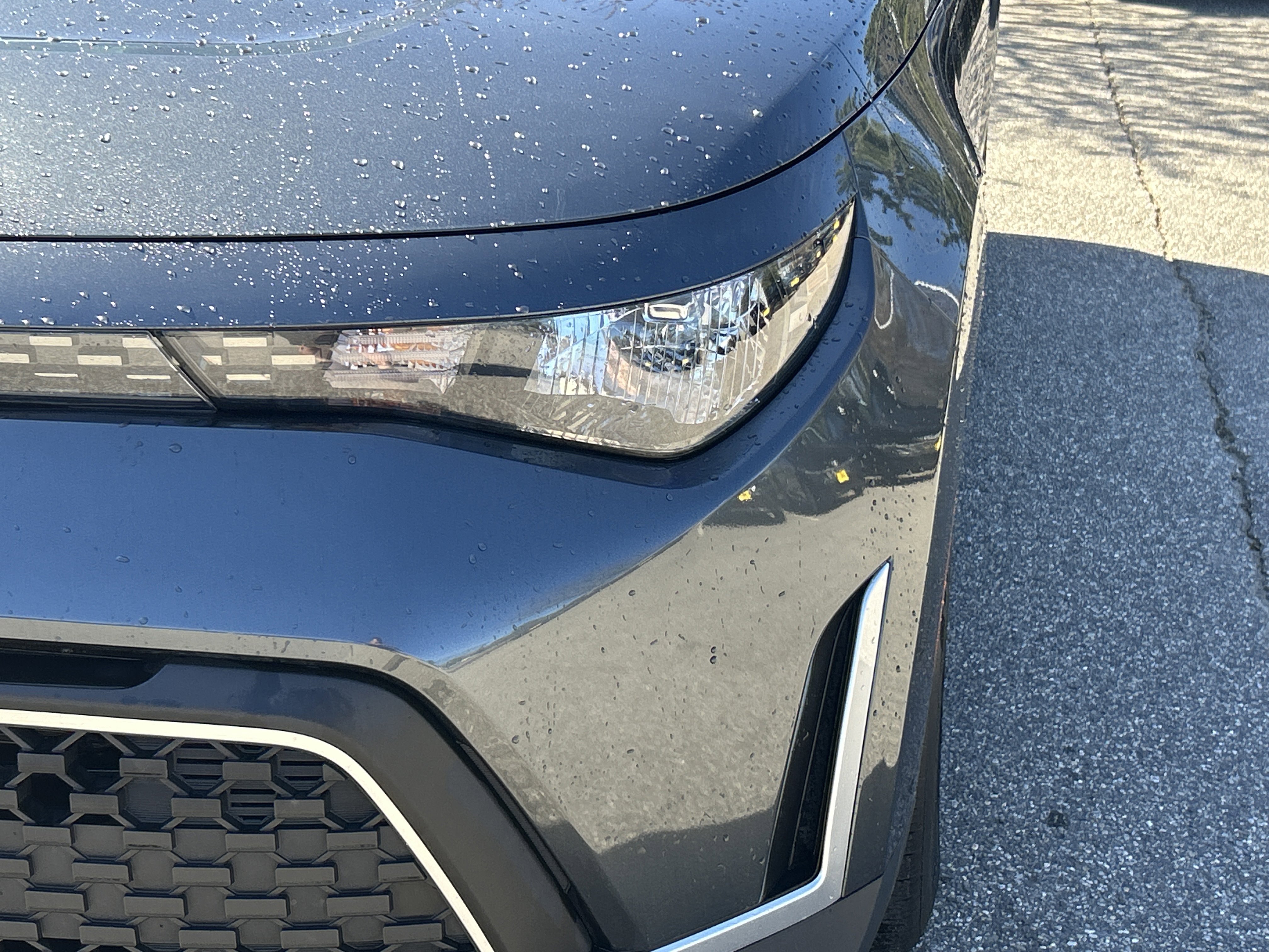 Used 2023 Kia Soul LX w/ Option Group 015 FWD image 9