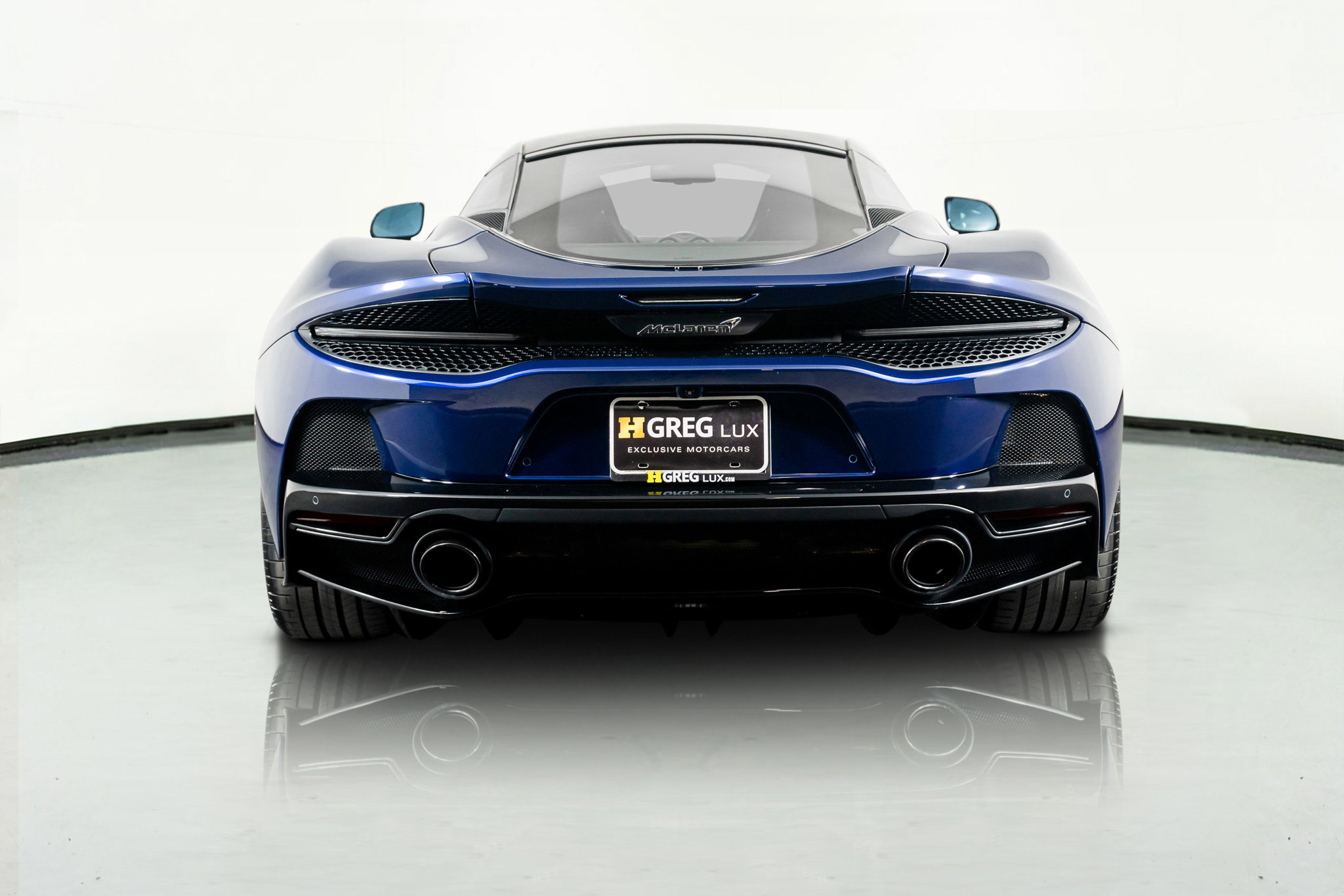 Used 2023 McLaren GT image 11