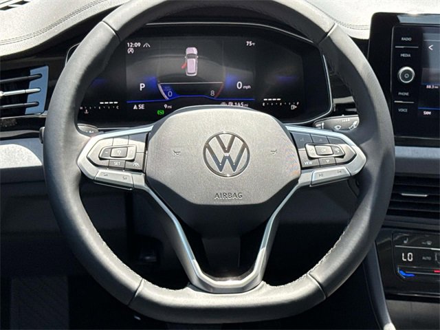 New 2025 Volkswagen Jetta SE image 8