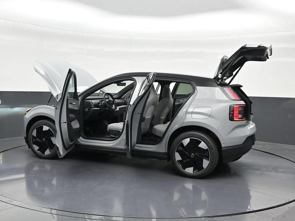 New 2026 Volvo EX30 Ultra w/ Protection Package AWD/4WD image 32