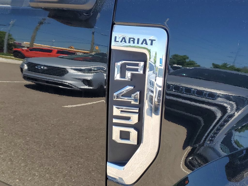 Used 2019 Ford F450 Lariat w/ Lariat Value Package AWD/4WD image 6