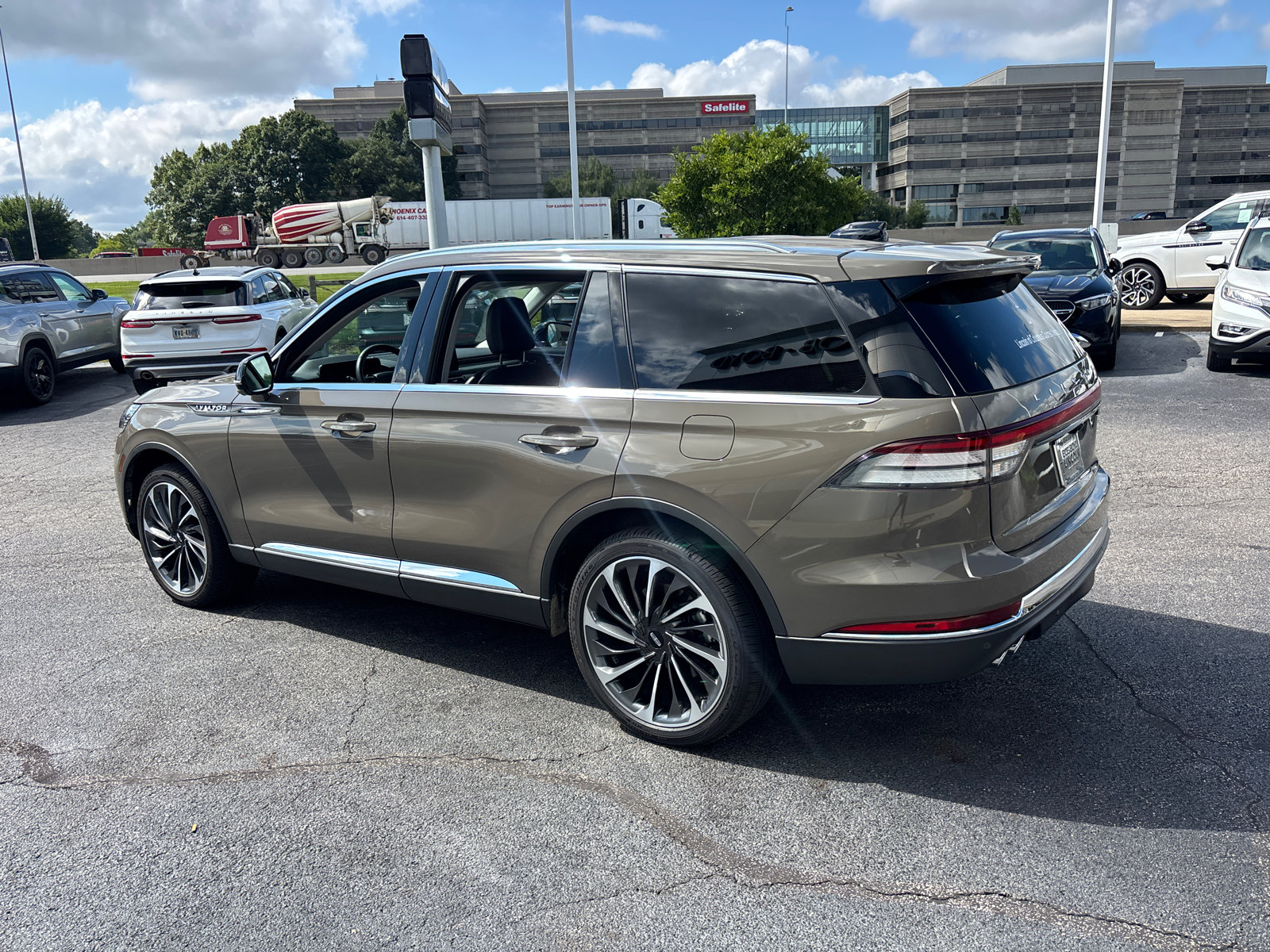 New 2026 Lincoln Aviator Reserve AWD/4WD image 5
