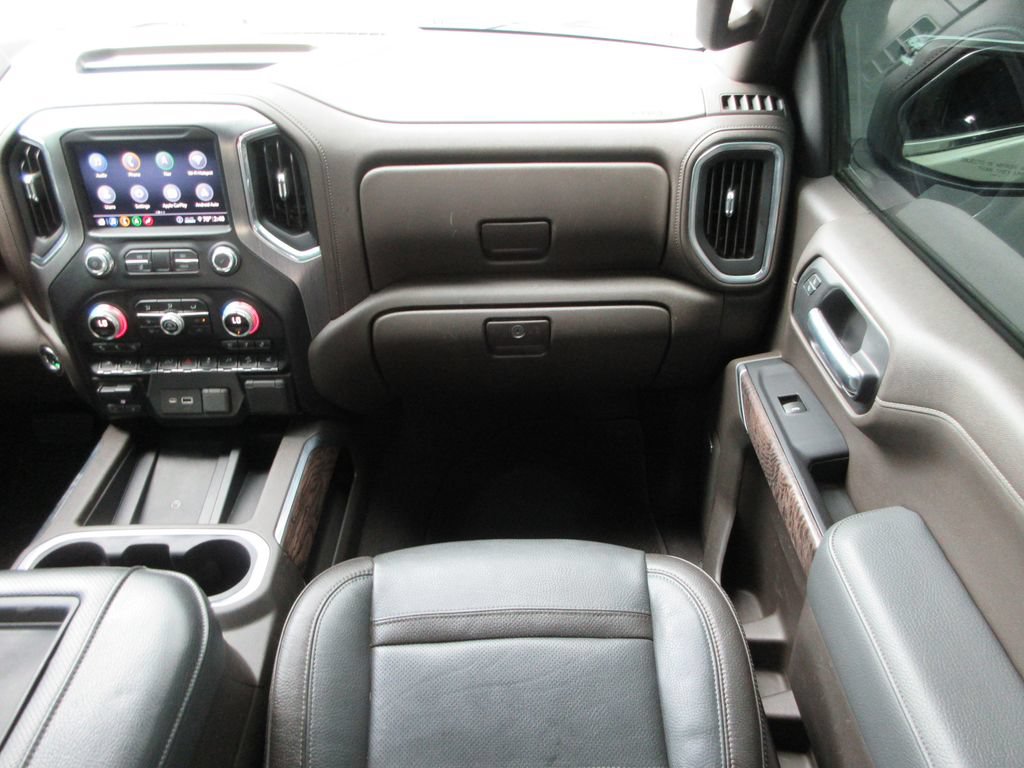 Used 2020 GMC Sierra 1500 Denali w/ Denali Ultimate Package AWD/4WD image 18