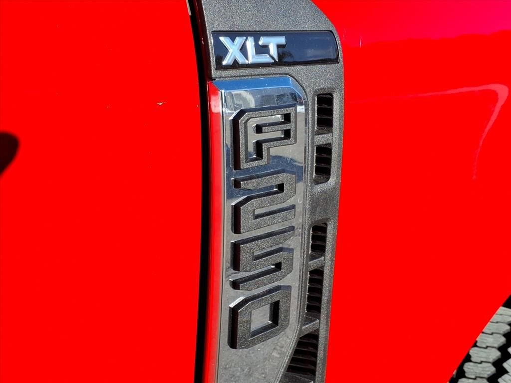 New 2026 Ford F250 XLT w/ 360-Degree Camera Package image 11