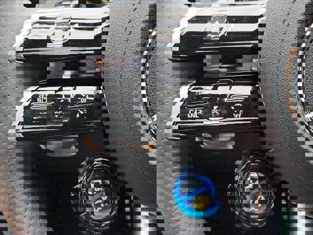 New 2025 Mercedes-Benz CLA 35 AMG 4MATIC image 16