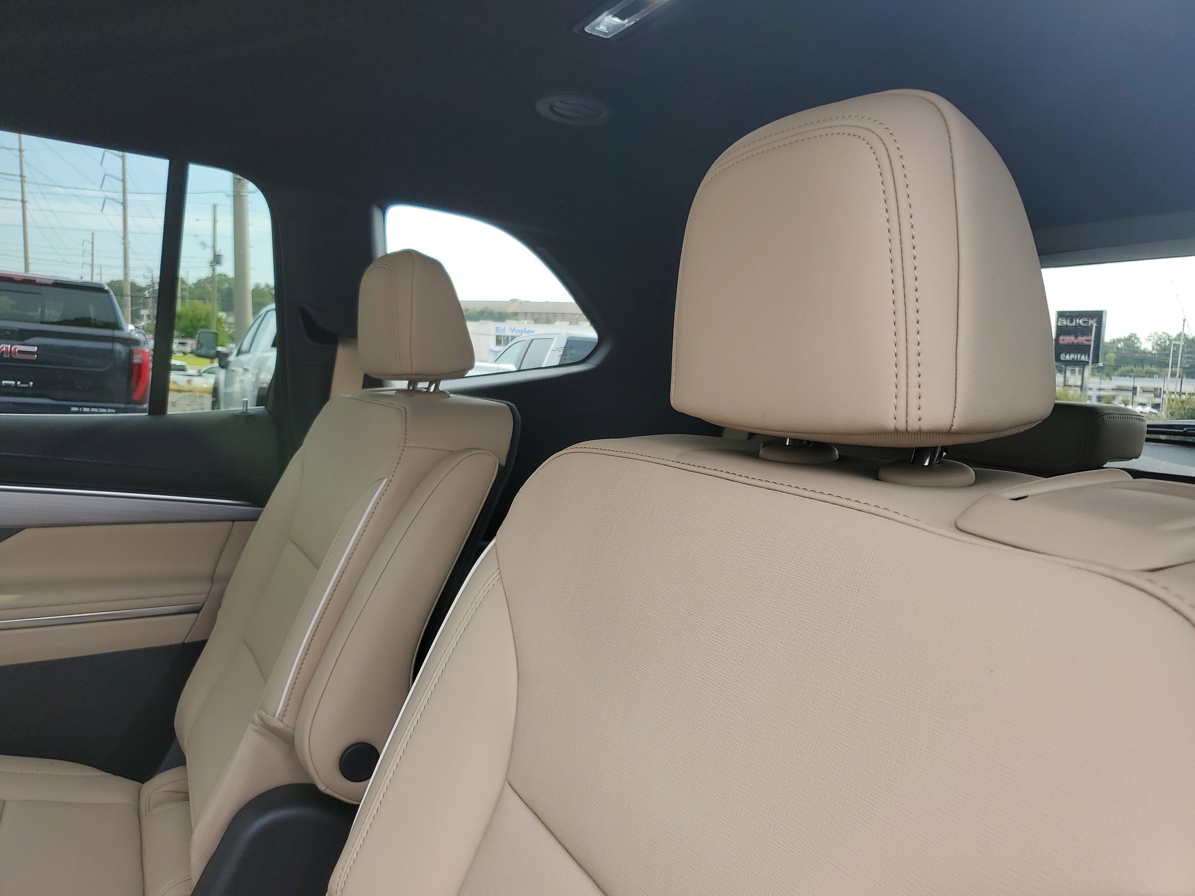 New 2026 Buick Enclave Preferred image 9