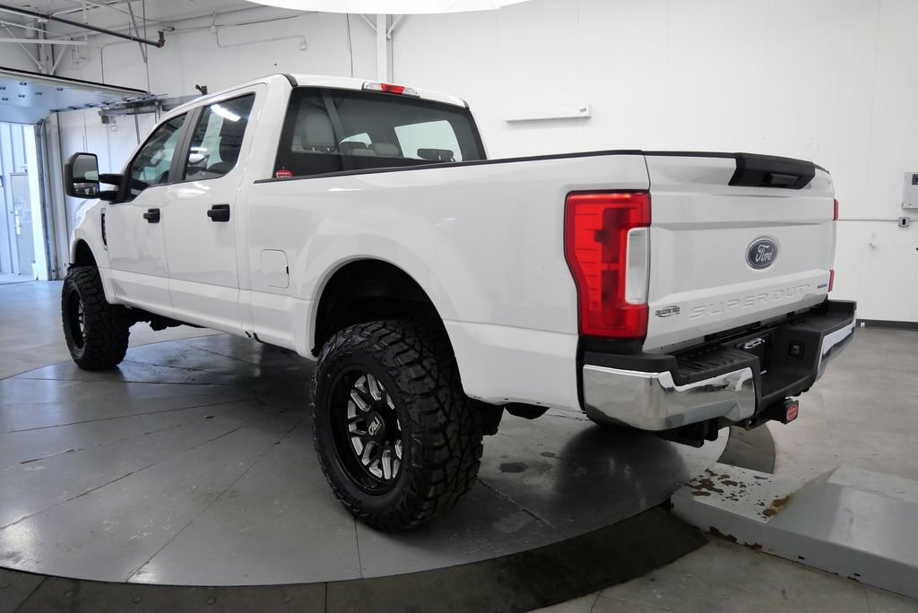 Used 2017 Ford F350 XL AWD/4WD image 5