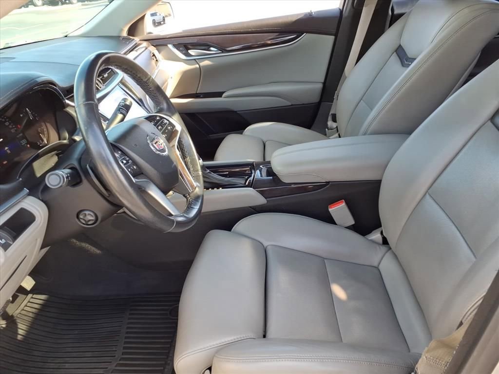 Used 2013 Cadillac XTS Luxury w/ Driver Awareness Package image 15