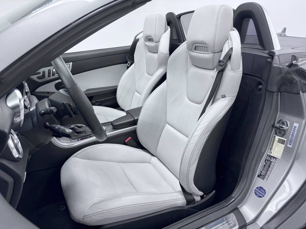 Used 2012 Mercedes-Benz SLK 350 image 15