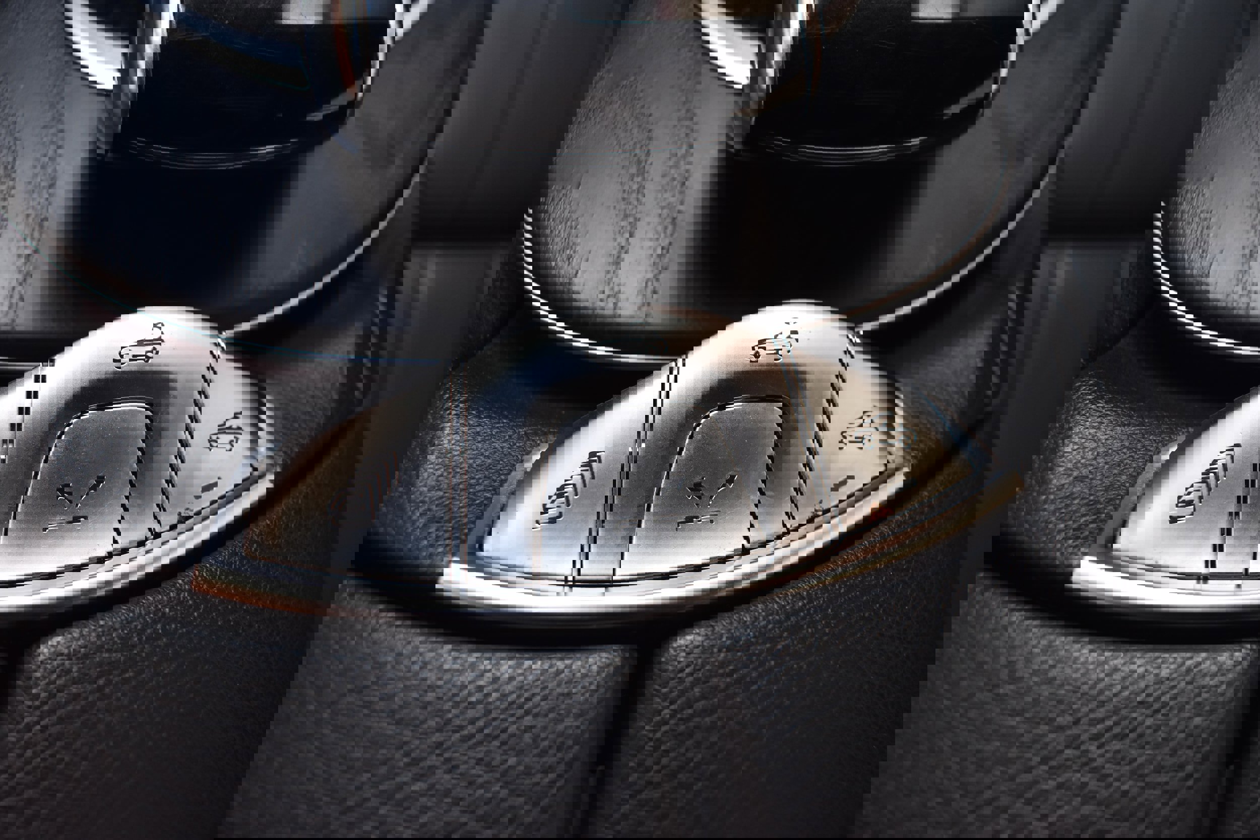 Used 2021 Mercedes-Benz E 450 4MATIC Cabriolet w/ AMG Line image 39