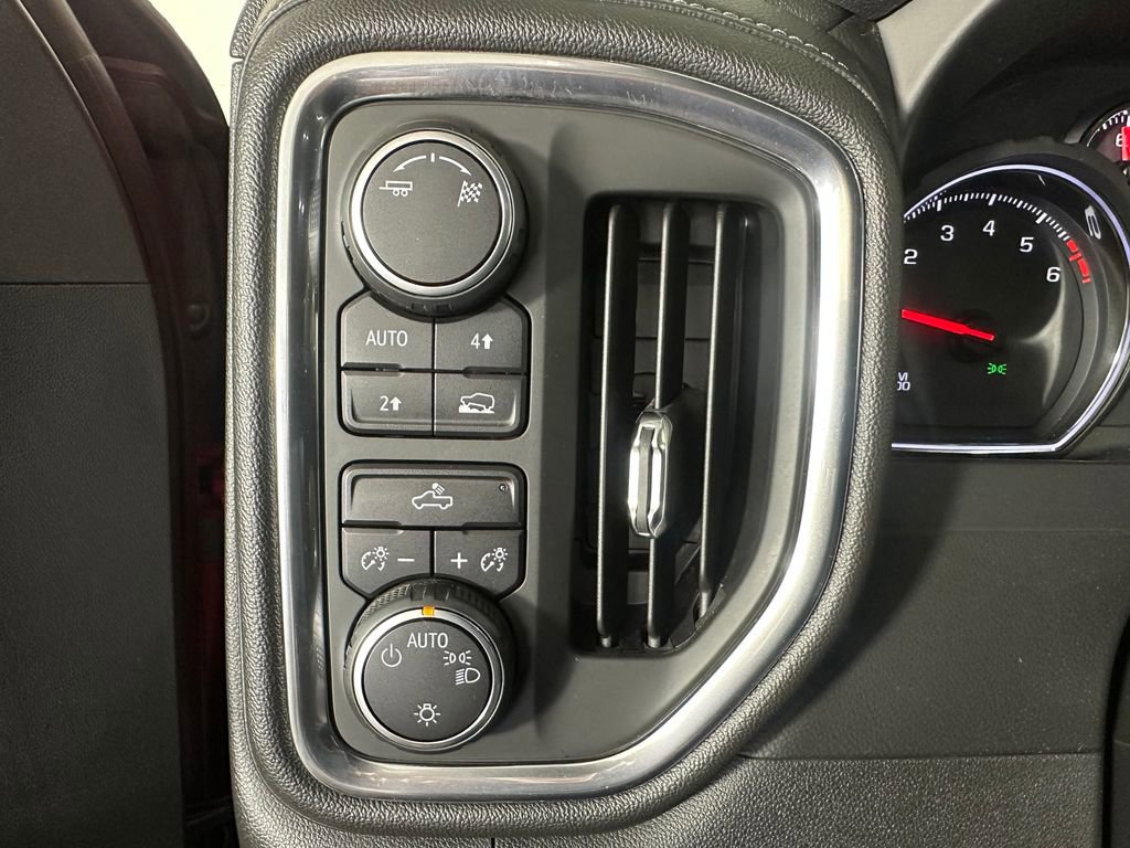 Used 2019 Chevrolet Silverado 1500 LT w/ All-Star Edition image 20