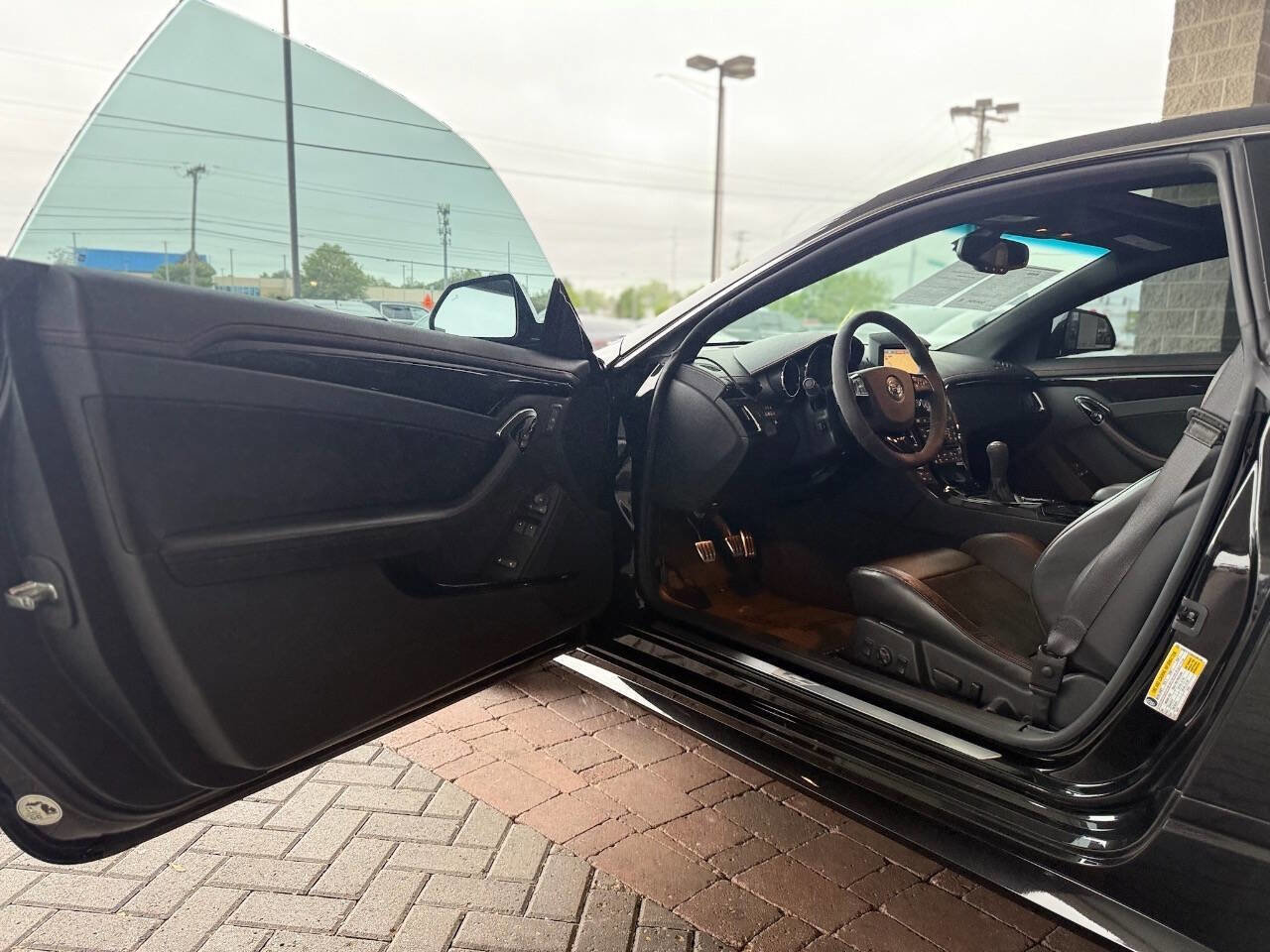 Used 2015 Cadillac CTS V RWD image 25