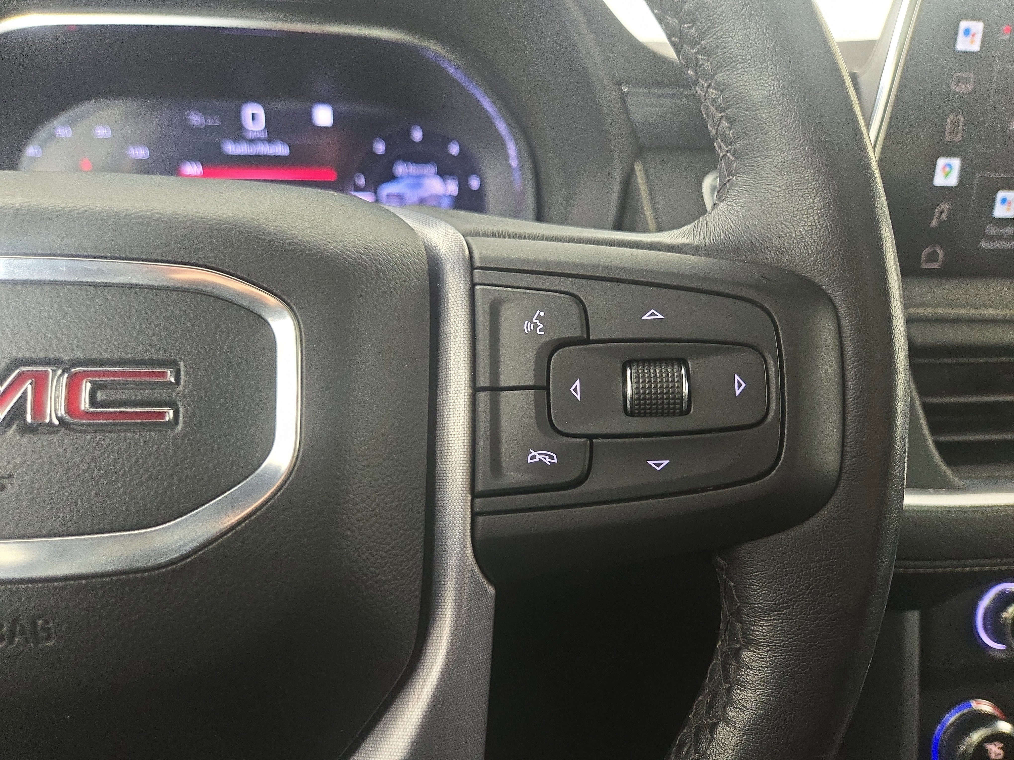 Certified 2022 GMC Yukon SLT image 17