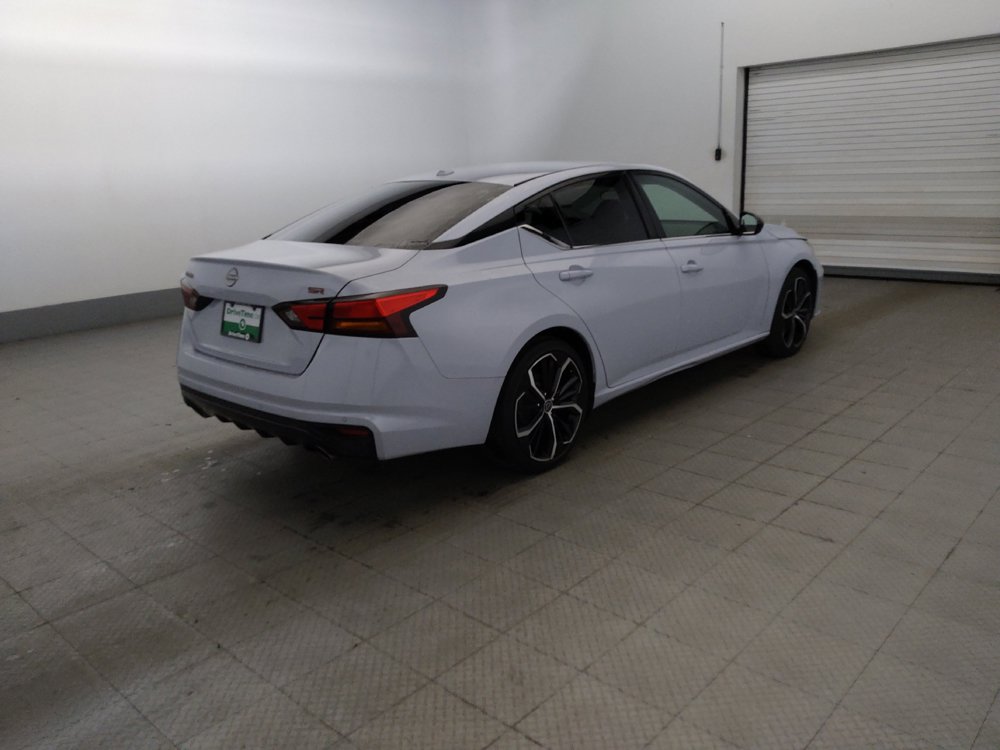 Used 2023 Nissan Altima 2.5 SR FWD image 10