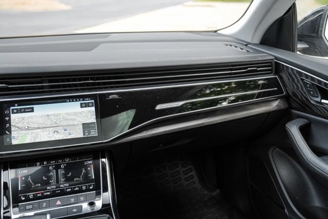 Used 2023 Audi Q8 Premium Plus w/ Premium Plus Package AWD/4WD image 27