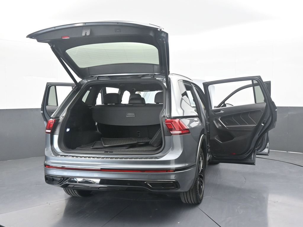 Used 2022 Volkswagen Tiguan SE R-Line AWD/4WD image 81