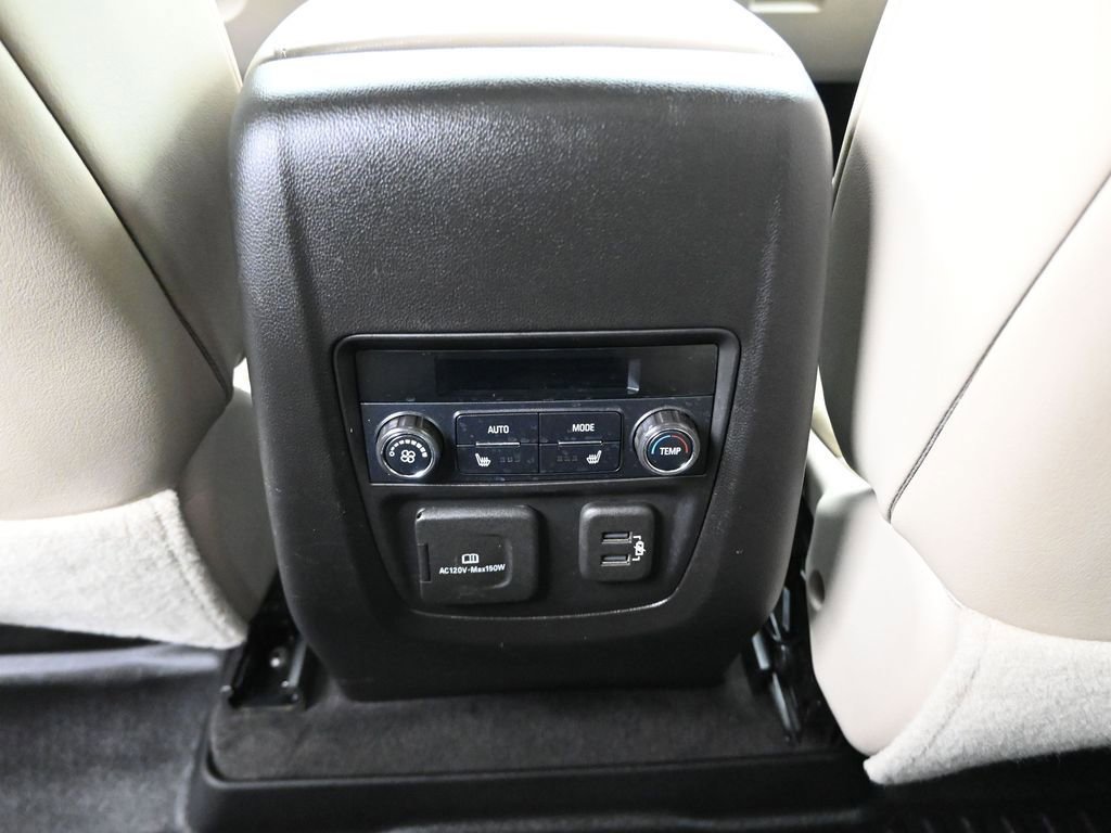 Used 2020 Buick Enclave Premium w/ Surround and Sites Package AWD/4WD image 25
