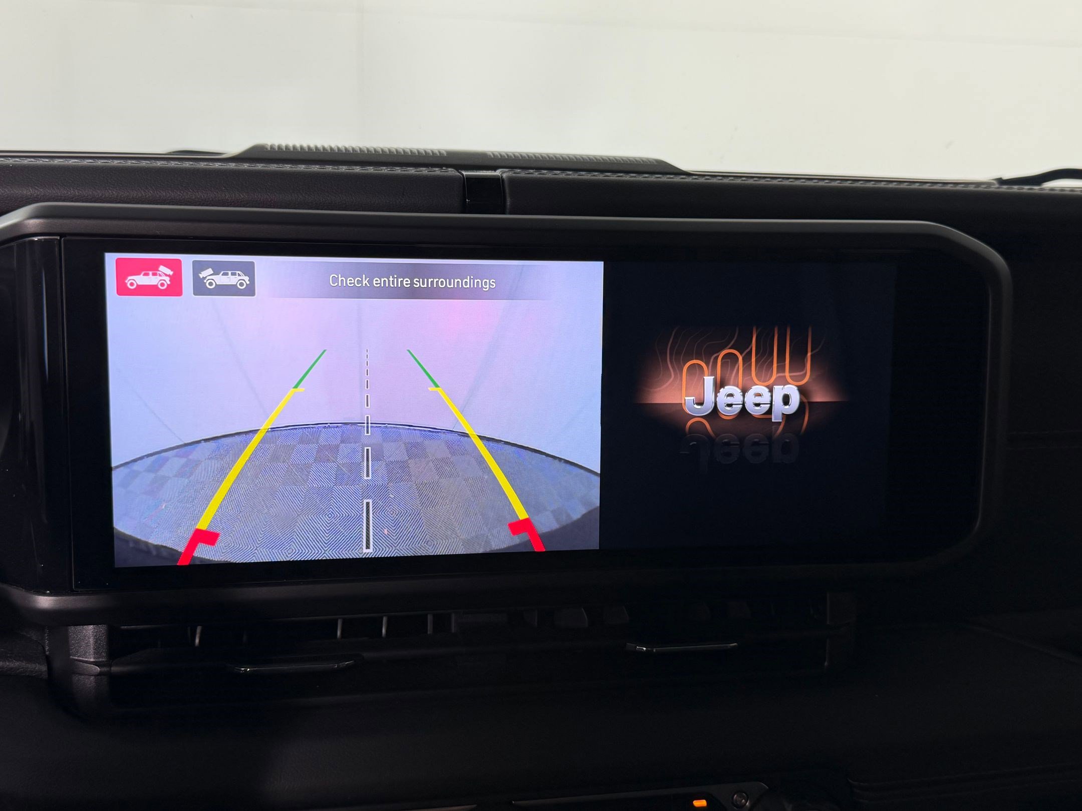 Used 2024 Jeep Wrangler Unlimited Rubicon image 22