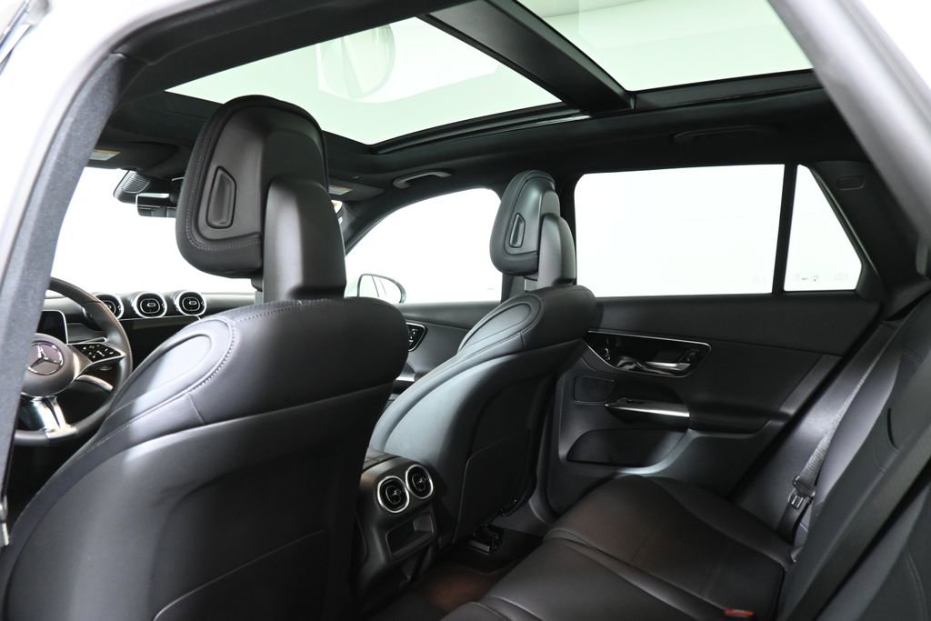 Certified 2025 Mercedes-Benz GLC 300 4MATIC image 30