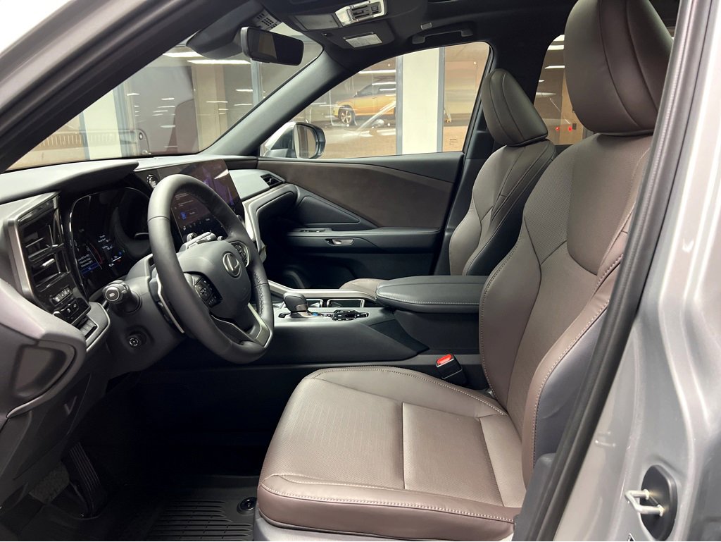 New 2026 Lexus TX 350 AWD image 9