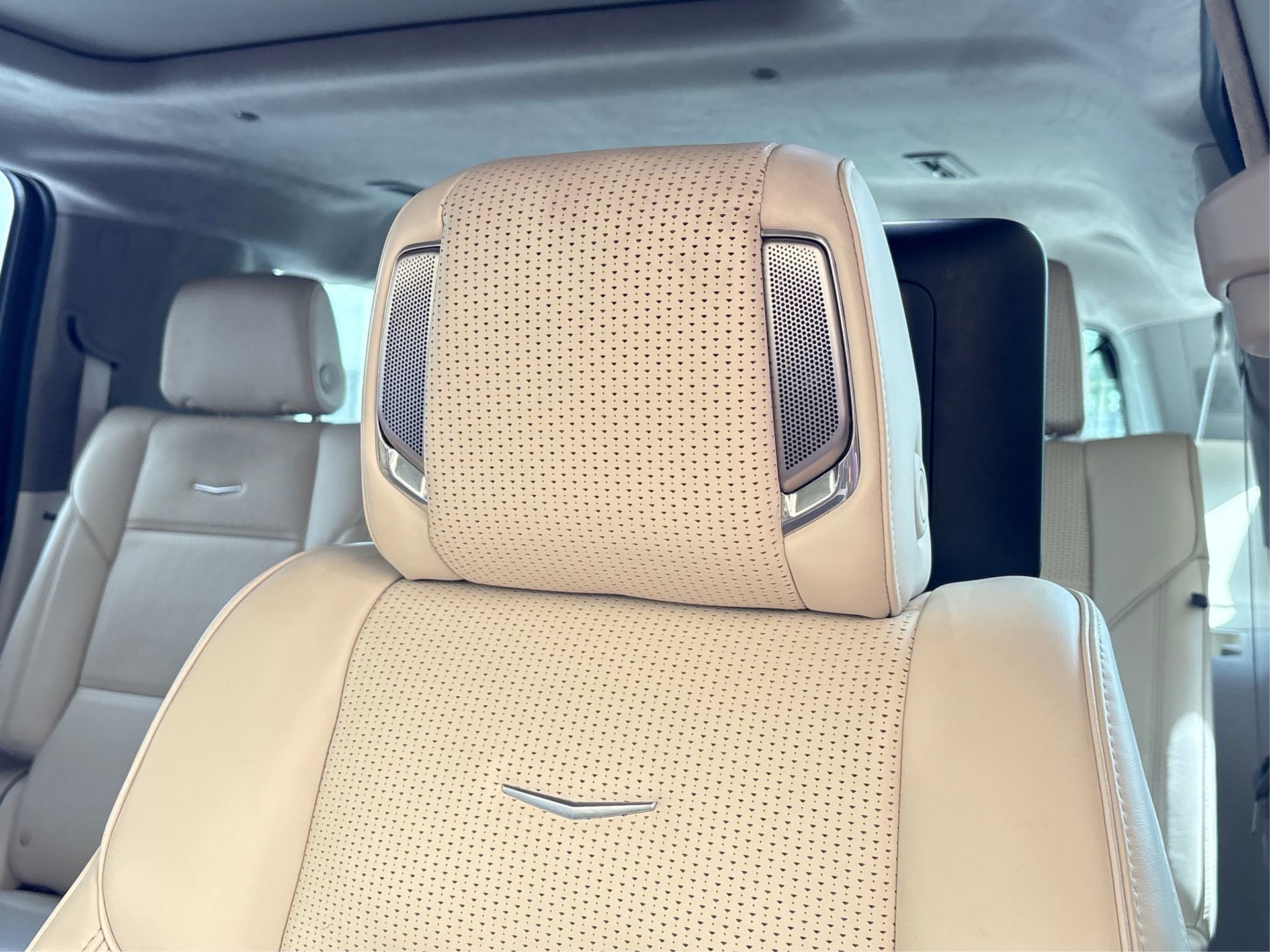 Certified 2025 Cadillac Escalade ESV Sport Platinum AWD/4WD image 33