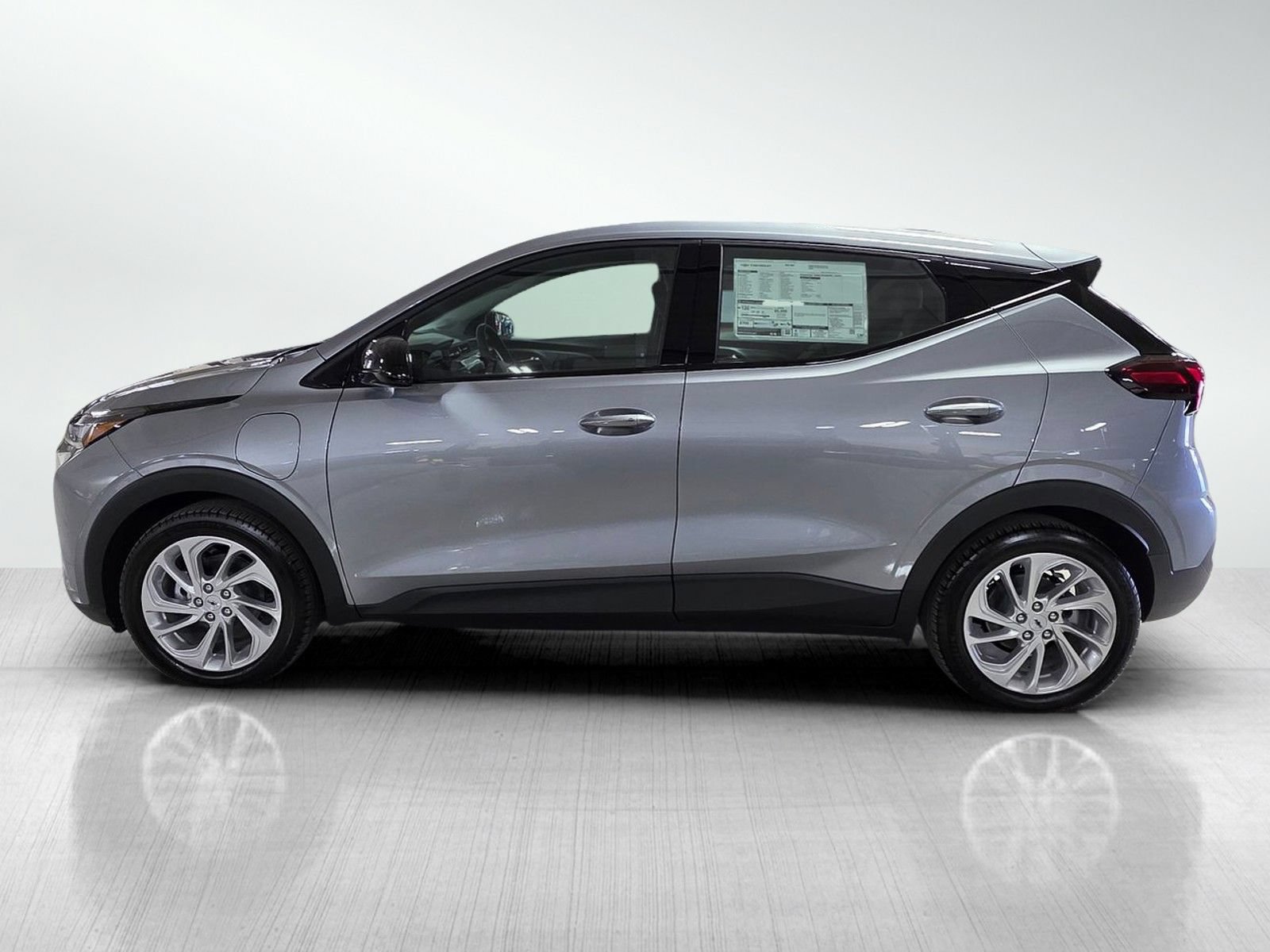 New 2027 Chevrolet Bolt LT w/ Comfort Package FWD image 4