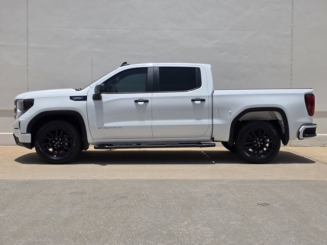 Used 2026 GMC Sierra 1500 Pro w/ Graphite Edition RWD image 2
