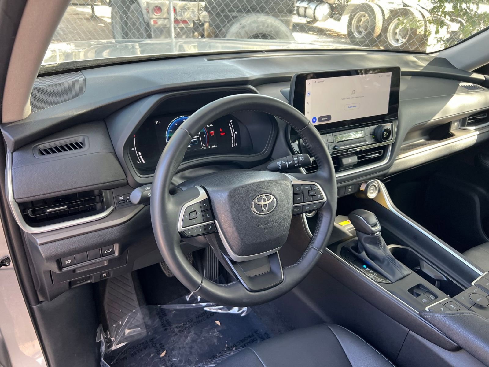 Used 2025 Toyota Grand Highlander FWD image 30